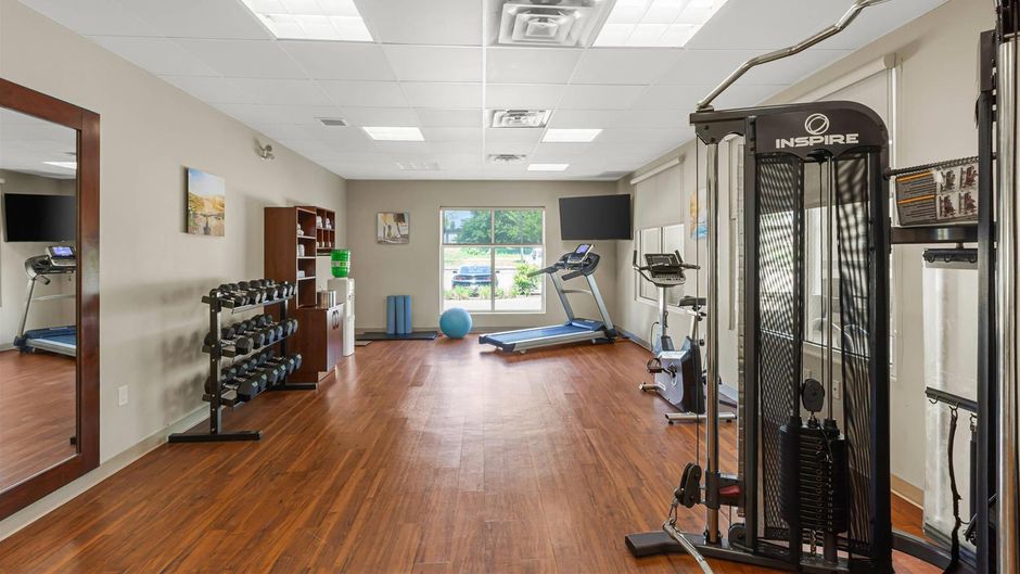 Comfort Inn and Suites Bowmanville Health