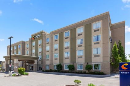 Comfort Inn and Suites Bowmanville