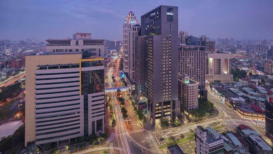 Hilton Taipei Sinban Exterior