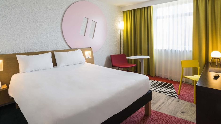 Ibis Styles Lyon Bron Eurexpo Room