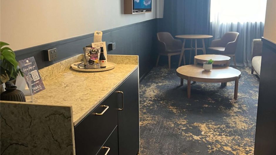 Mercure Albury Room