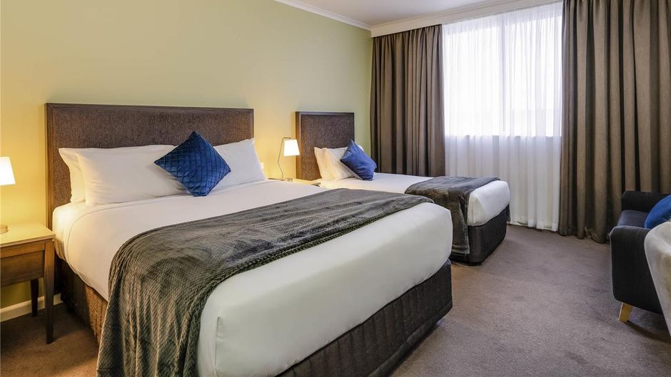 Mercure Albury Exterior
