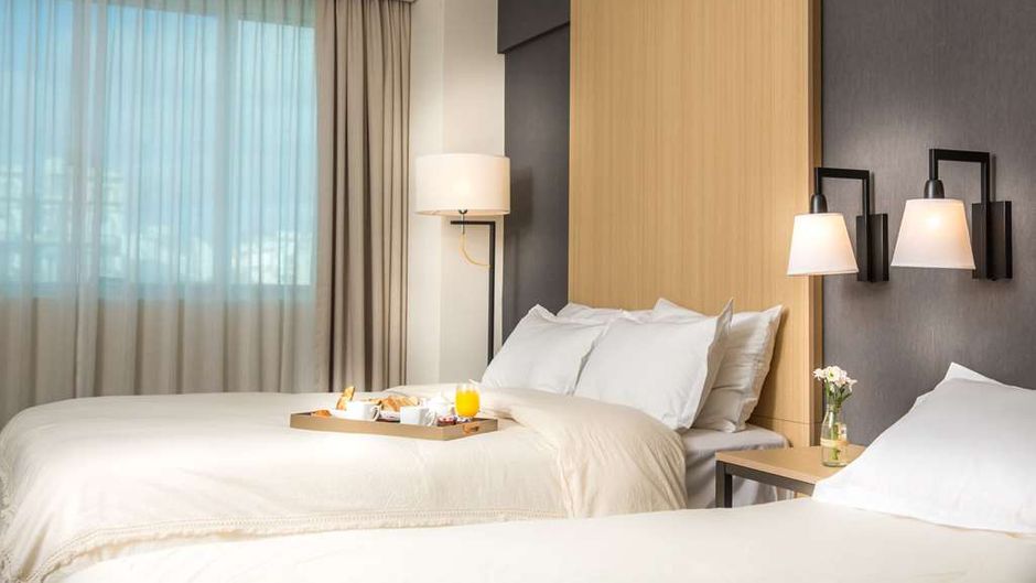 Howard Johnson Plaza Buenos Aires Room