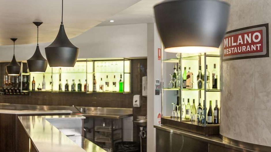 Ramada Hotel & Suites Sydney Cabramatta Restaurant