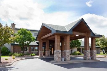 AmericInn by Wyndham Coon Rapids
