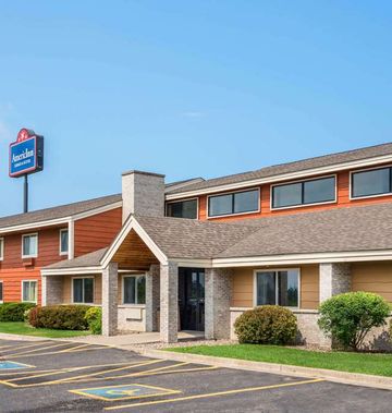 AmericInn by Wyndham Little Falls