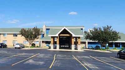 AmericInn by Wyndham Austin