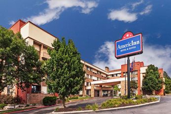 AmericInn by Wyndham Omaha