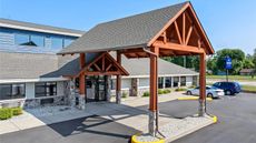 AmericInn by Wyndham Sturgeon