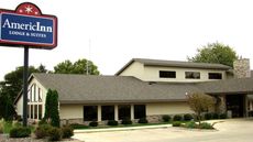AmericInn by Wyndham Kewanee