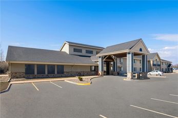 AmericInn Lodge & Suites Stuart