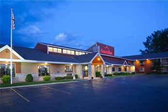 AmericInn by Wyndham Fergus Falls