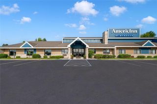 AmericInn by Wyndham Fergus Falls