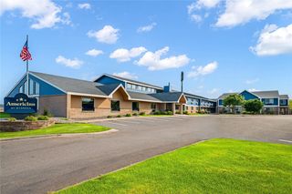 AmericInn by Wyndham Sauk Centre