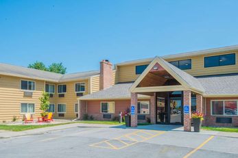 AmericInn by Wyndham Ames