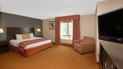 Baymont by Wyndham Coralville