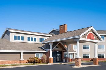 AmericInn by Wyndham Beaver Dam