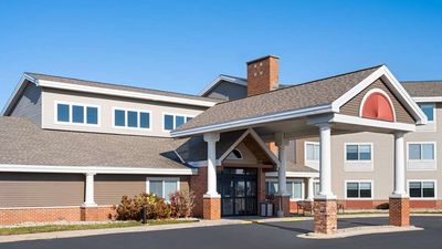 AmericInn by Wyndham Beaver Dam