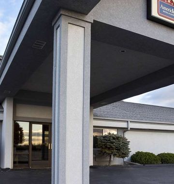 AmericInn Hotel & Suites Bay City