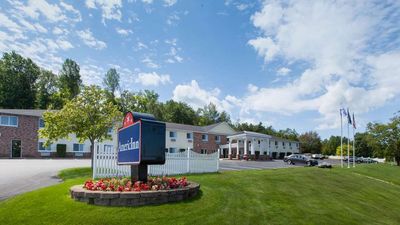 AmericInn by Wyndham Petoskey