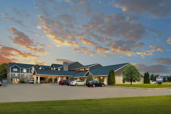 AmericInn by Wyndham Valley City Conf Ct