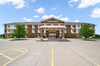 AmericInn by Wyndham Fairfield