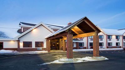 AmericInn by Wyndham New London