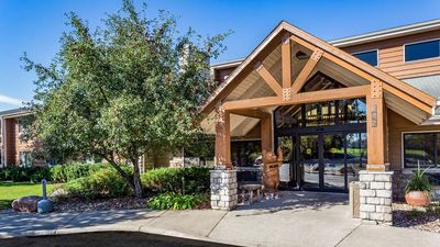 AmericInn by Wyndham Hampton