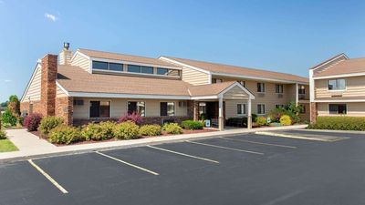 AmericInn by Wyndham West Bend