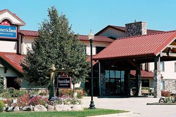 AmericInn by Wyndham Oswego