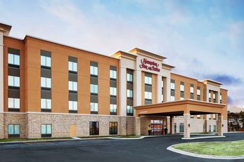 Hampton Inn & Suites Chicago/Waukegan