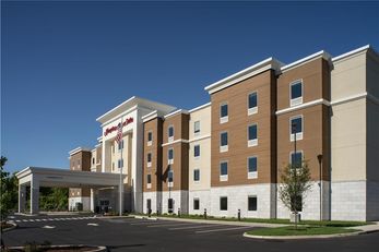 Hampton Inn & Suites Rocky Hill