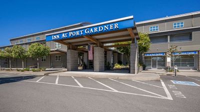 Inn at Port Gardner, Ascend Coll