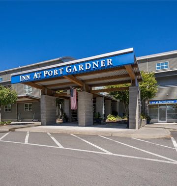 Inn at Port Gardner, Ascend Coll