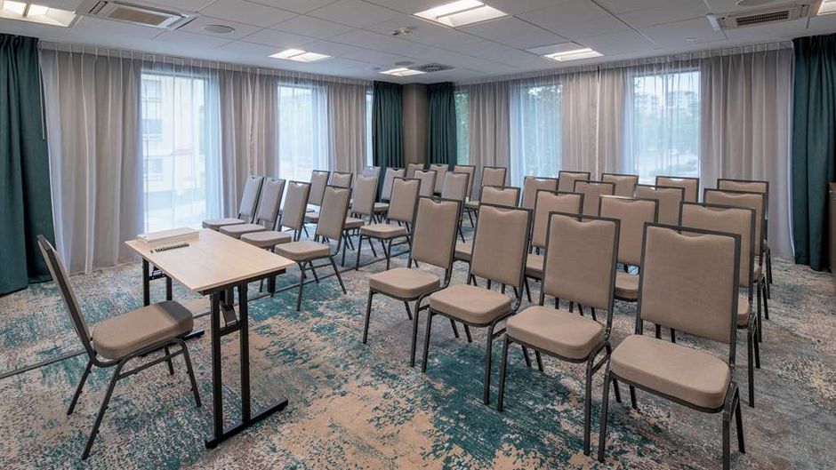 Hampton by Hilton Warsaw Mokotow Meeting