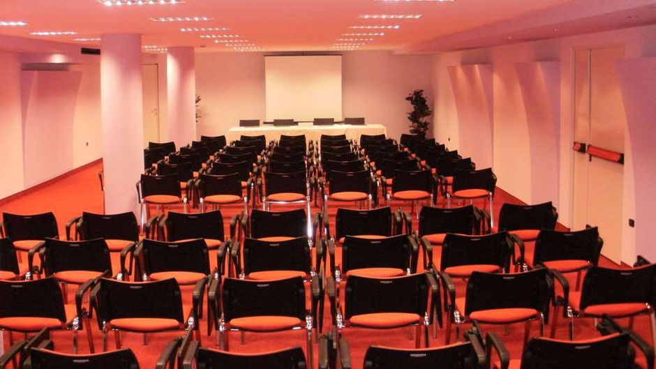 Hotel For You Meeting