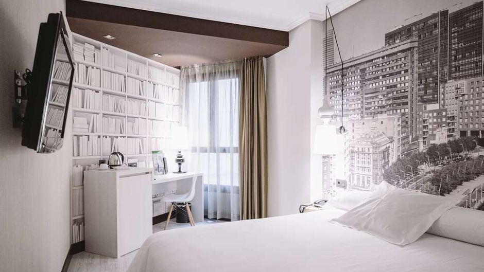 Hotel Abando Room