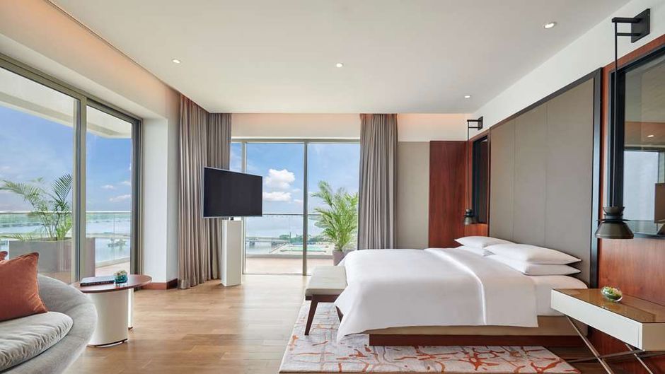 Grand Hyatt Kochi Bolgatty Suite