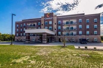 Comfort Suites Brunswick