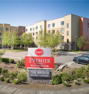 Best Western Premier at Fisher's Landing