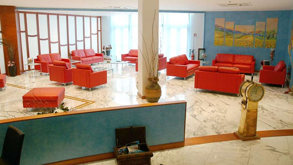 Best Western Hotel Nettuno Lobby