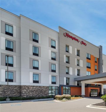 Hampton Inn Bayview Campus