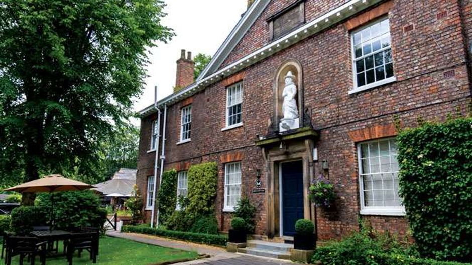 Middleton's Hotel Exterior