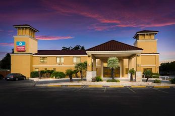 SureStay Plus Hotel by BW San Antonio N