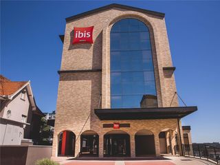 Ibis Carlos Barbosa Hotel