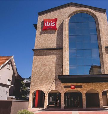 Ibis Carlos Barbosa Hotel