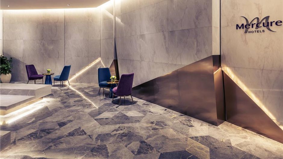 Mercure Shanghai NECC Exterior