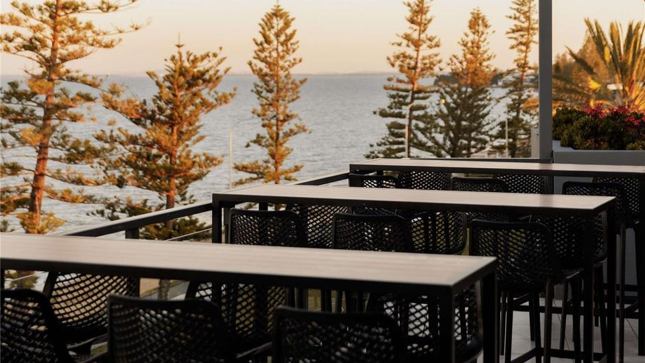 Sebel Brisbane Margate Beach Restaurant