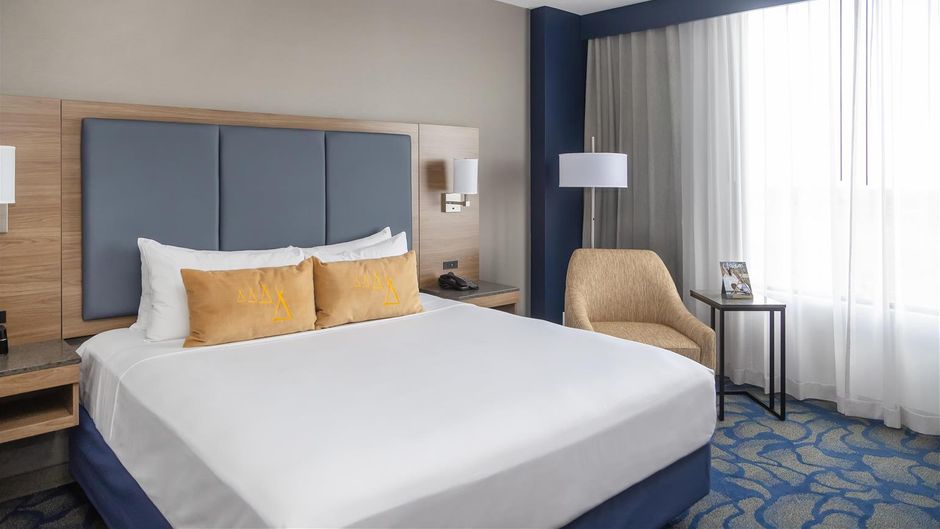 River Cree Resort & Casino Room