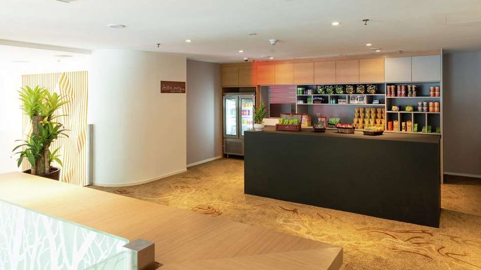 Hilton Garden Inn Kuala Lumpur South Restaurant
